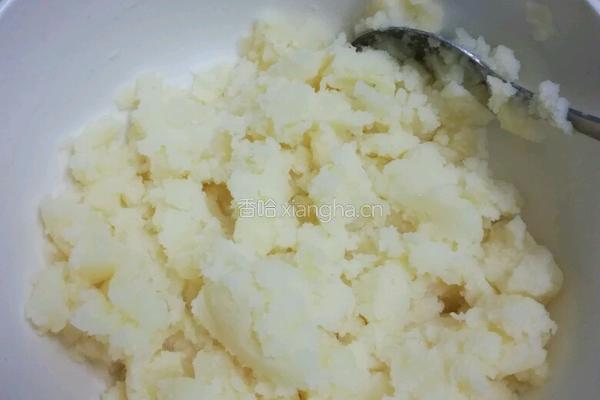 土豆饼的做法图解1