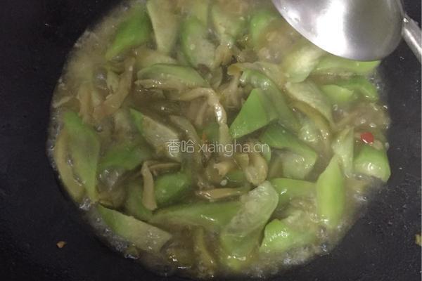 丝瓜炒榨菜的做法图解7