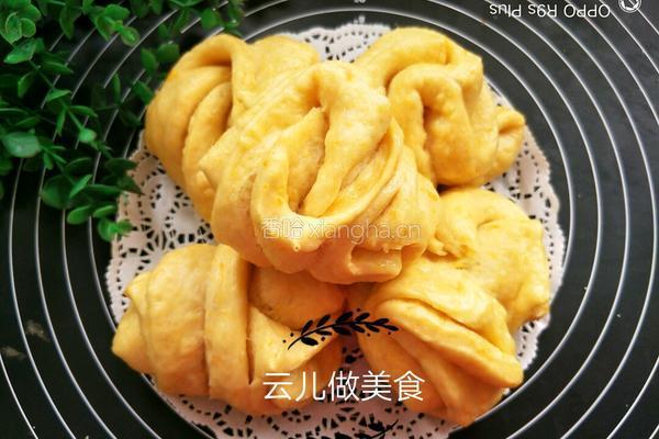 红薯粗粮蒸花卷