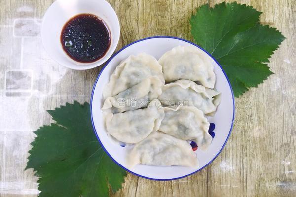 苜蓿草饺子的做法图解9