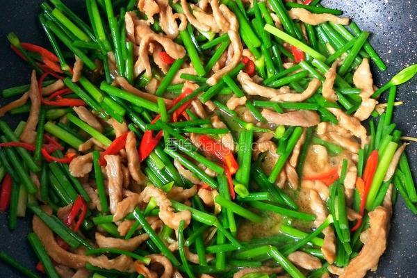 韭菜苔炒肉丝的做法图解17