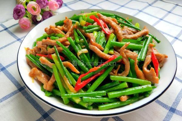 韭菜苔炒肉丝的做法图解18