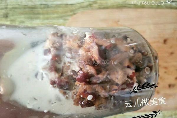 红枣辫子小吐司面包的做法图解2