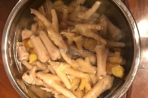 酸辣鸡爪的做法图解5