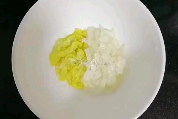猪肉白菜粥 (宝宝辅食）的做法图解5