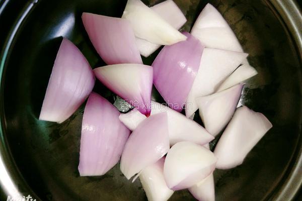 土豆鸡爪煲的做法图解7
