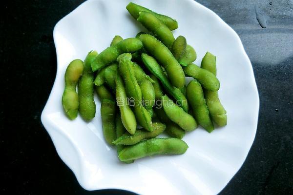 夏日快手凉菜水煮毛豆的做法图解5