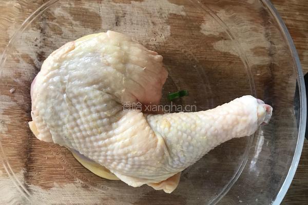 香酥大鸡腿的做法图解1