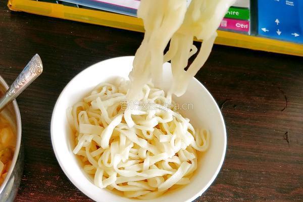 泡菜手擀面的做法图解11
