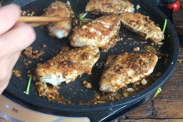 煎饼铛烤翅中的做法图解10