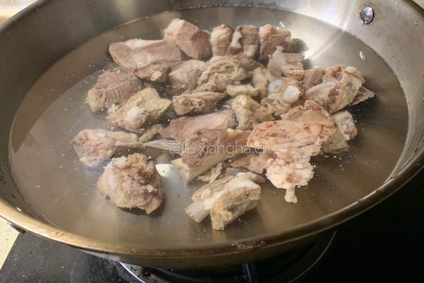 砂锅豇豆炖排骨的做法图解2