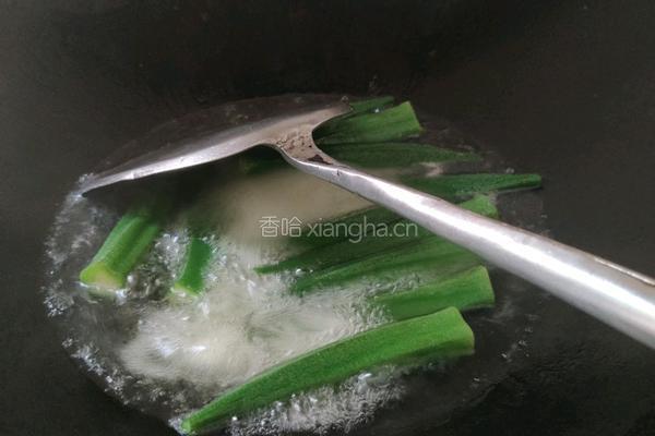 蒜蓉秋葵的做法图解5