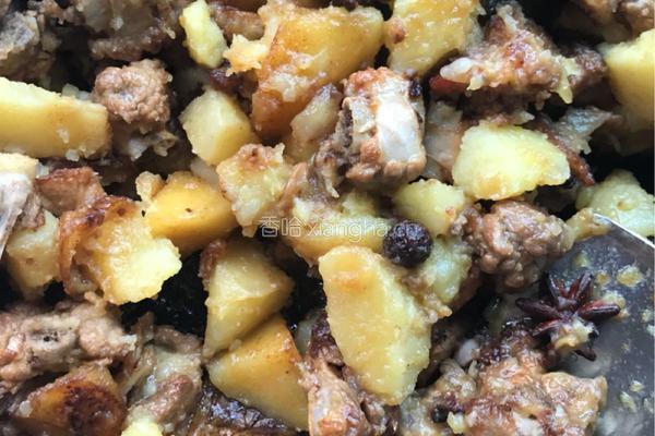 土豆烧排骨的做法图解9
