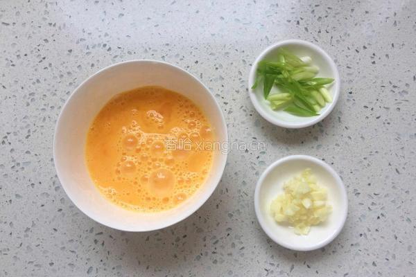 豇豆炒鸡蛋的做法图解3