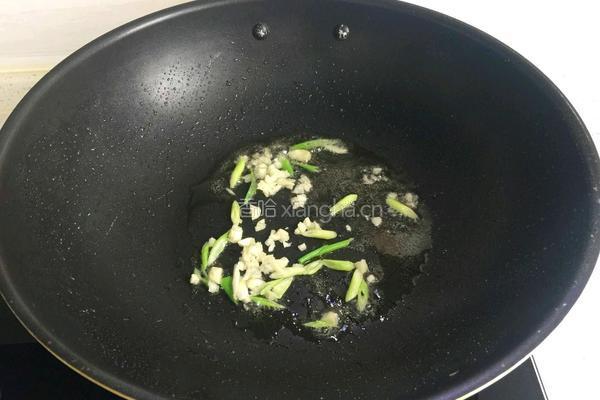 豇豆炒鸡蛋的做法图解5