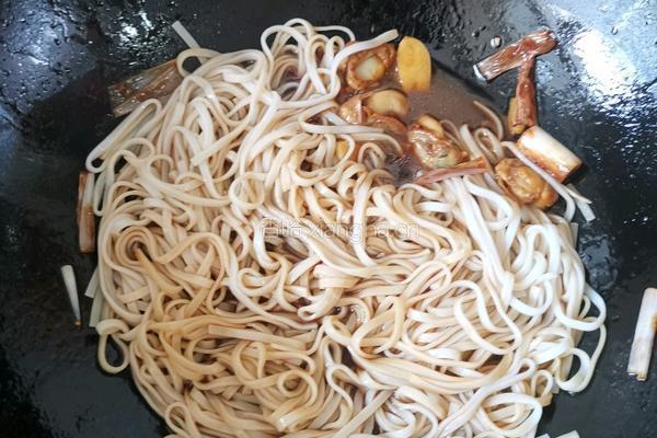 海鲜面的做法图解6