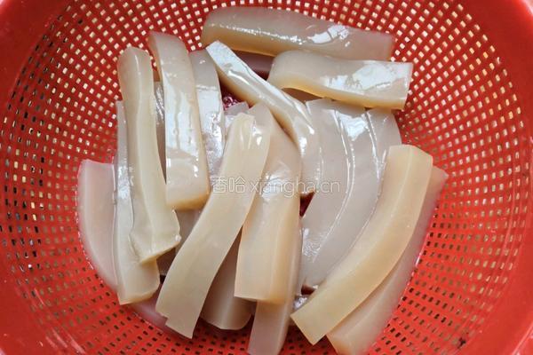 凉拌绿豆粉的做法图解3