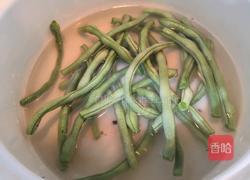 四季豆炒粉丝的做法图解10