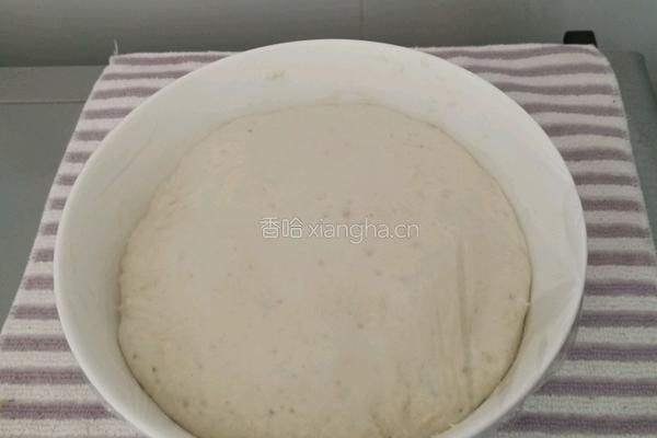 来蒸大馒头的做法图解2