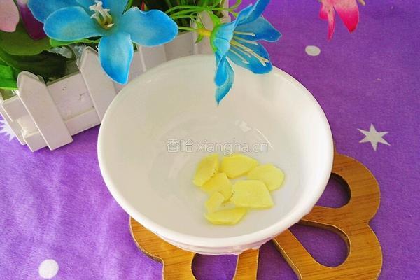 白菜鲜虾汤的做法图解4