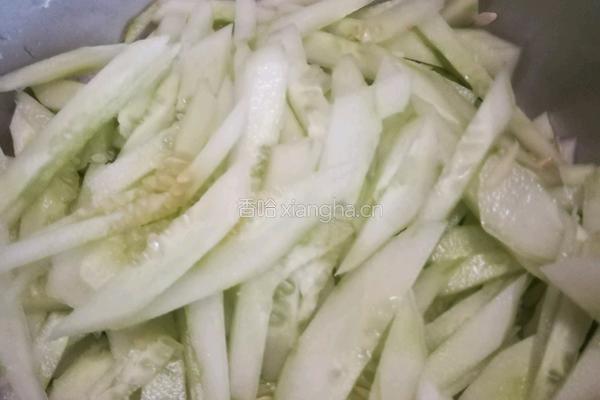 凉拌黄瓜的做法图解3