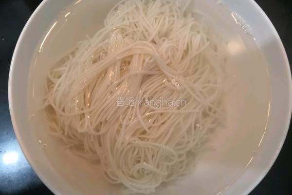 小番茄炒面的做法图解5