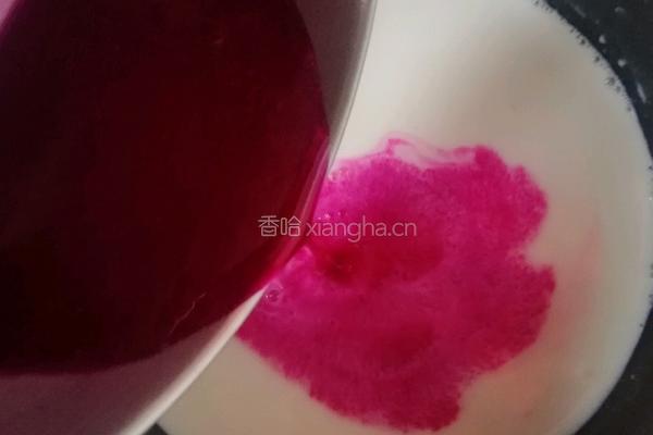  奶香蔓越莓火龙果牛奶小方的做法图解7