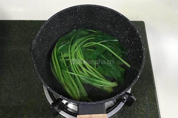 菠菜凉粉的做法图解1