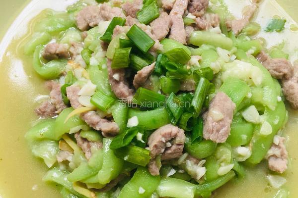 丝瓜炒肉