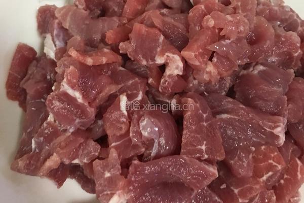 丝瓜炒肉的做法图解3