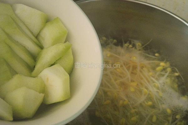 豆芽丝瓜汤的做法图解7