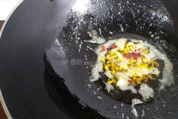 毛豆米炒海带的做法图解5