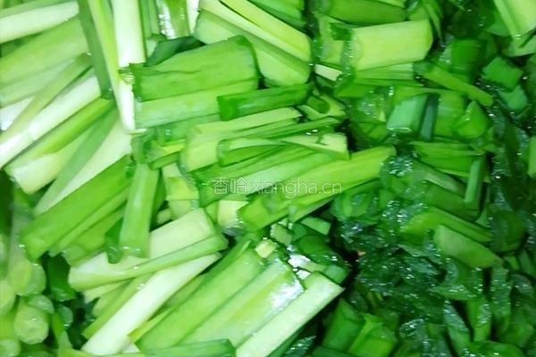 韭菜炒鸡蛋的做法图解1