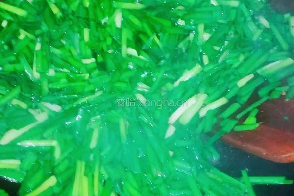 韭菜炒鸡蛋的做法图解4