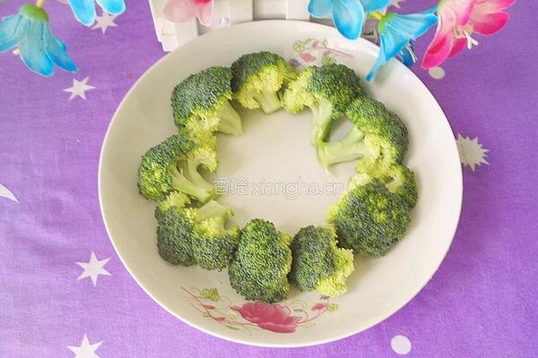 清蒸西兰花虾仁的做法图解4