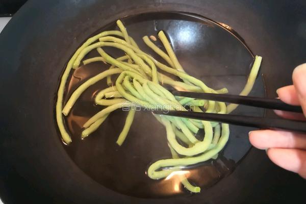 芝麻沙拉酱长豆的做法图解5