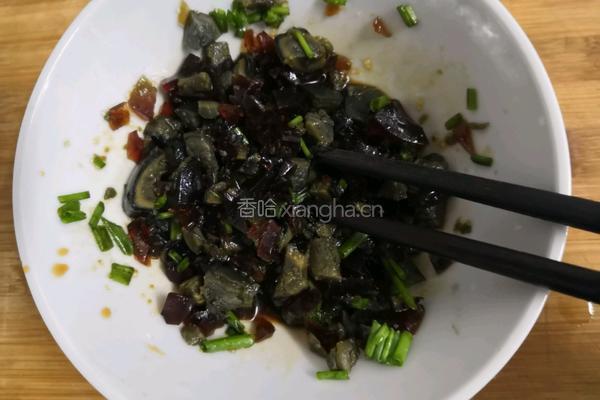 内酯豆腐拌皮蛋的做法图解12