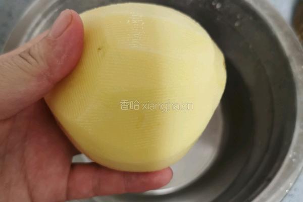 青椒土豆丝的做法图解1