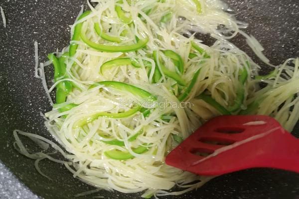 青椒土豆丝的做法图解14