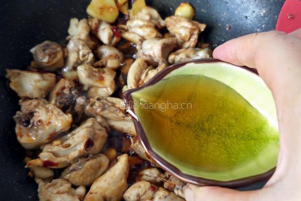 土豆烧鸡块的做法图解11