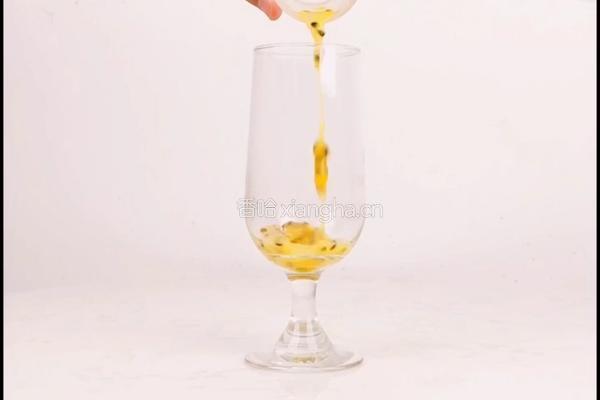 夏日水果茶的做法图解2