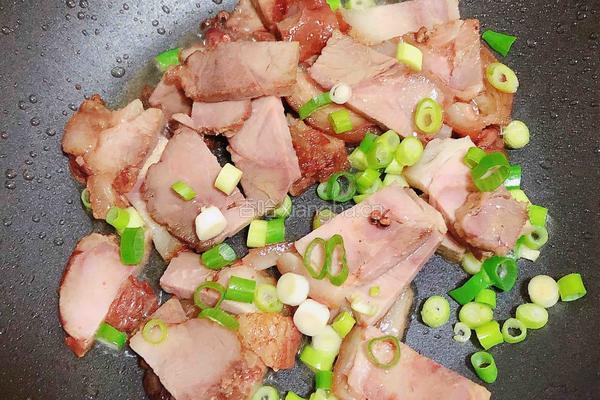 彩椒肘花肉炒饭（5分钟快手炒饭）的做法图解7