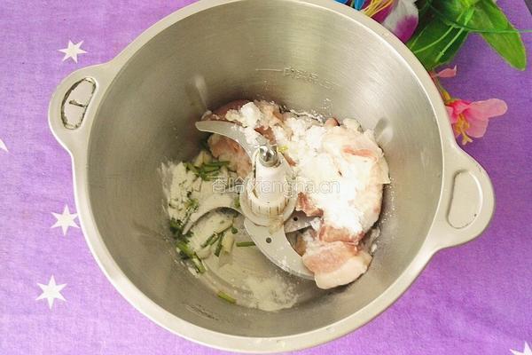绿豆南瓜圆子汤的做法图解7