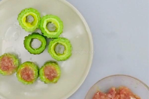 减肥餐～苦瓜酿肉的做法图解7