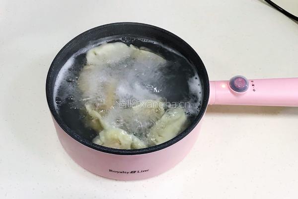 酸汤饺子的做法图解7