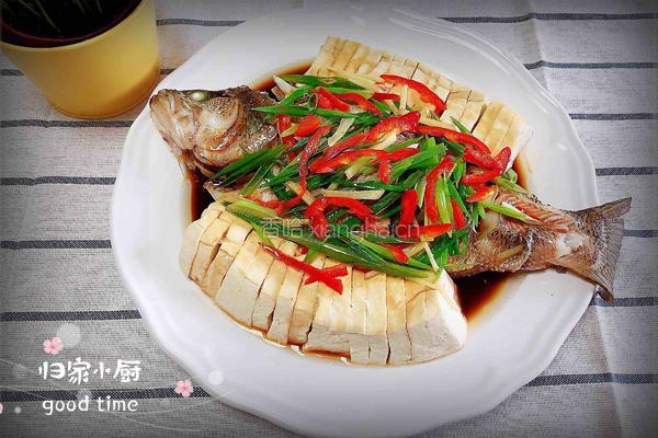 清蒸豆腐鲈鱼的做法图解13