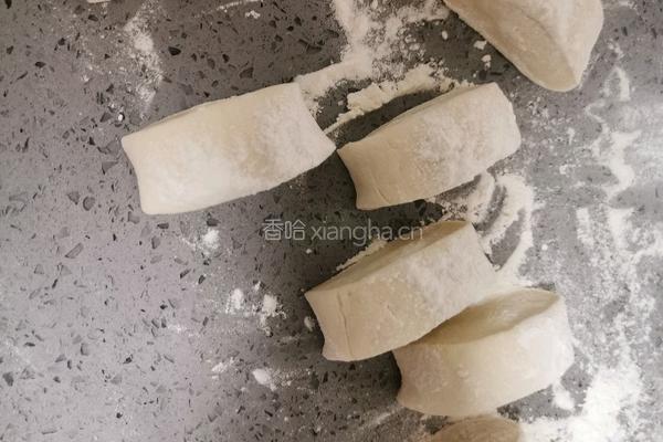猪肉大葱包子的做法图解25