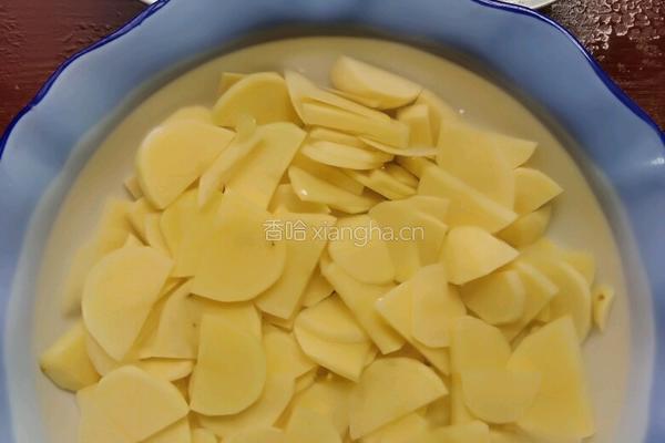 超级简单孜然土豆片的做法图解1