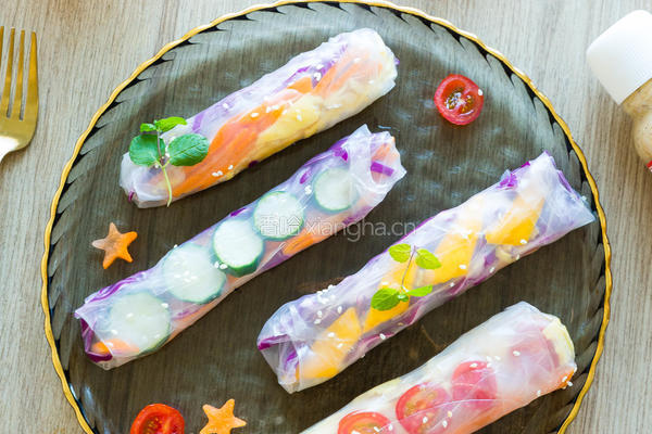 夏日感爆棚的越南春卷的做法图解7