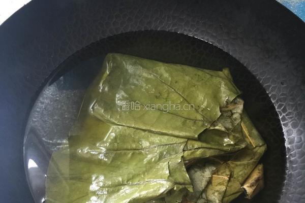  荷叶紫薯粥的做法图解3